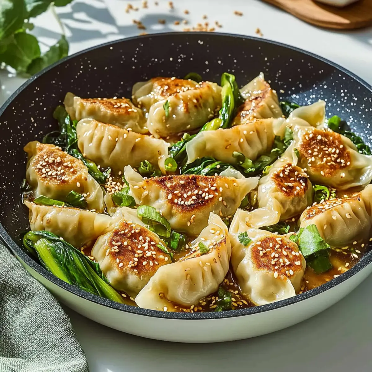 One Pan Dumpling Delight: Quick and Flavorful Vegetarian Feast 2 a0f509da 76da 4b57 a2c4 41b1cfcf4599tr vjh7ea