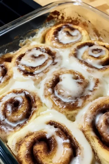 Easy Cinnamon Roll Casserole